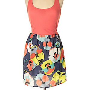 Be Bop Coral Floral Print Dress Size M
